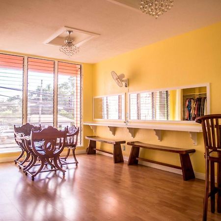 The Big Island Hostel Хіло Екстер'єр фото